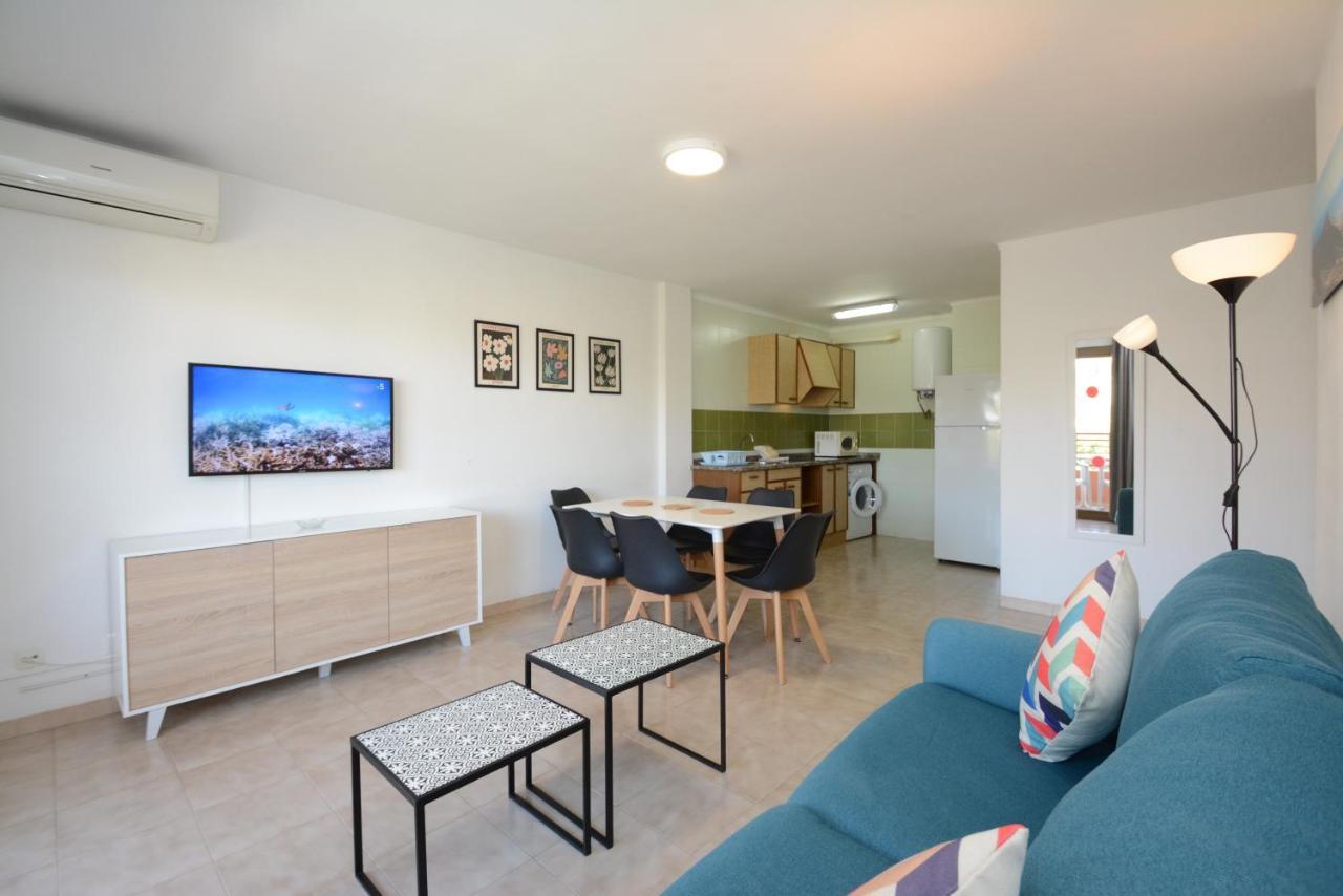 Apartamentos familiares Sa Gavina Gaudí L'Estartit Bagian luar foto