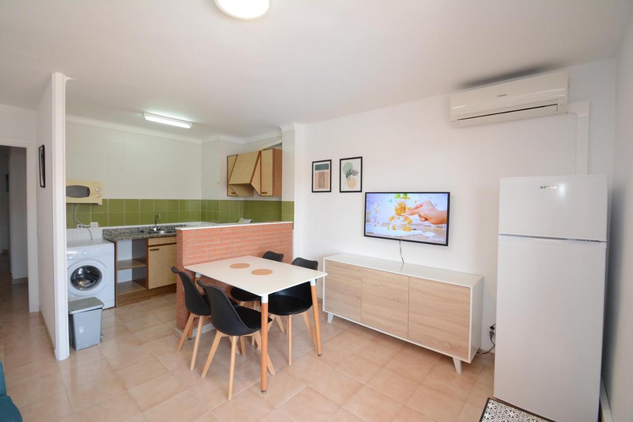 Apartamentos familiares Sa Gavina Gaudí L'Estartit Bagian luar foto