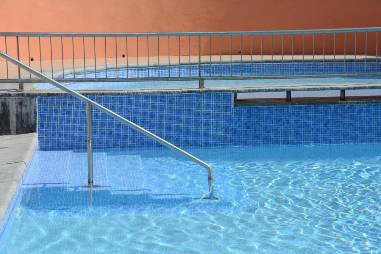 Apartamentos familiares Sa Gavina Gaudí L'Estartit Bagian luar foto