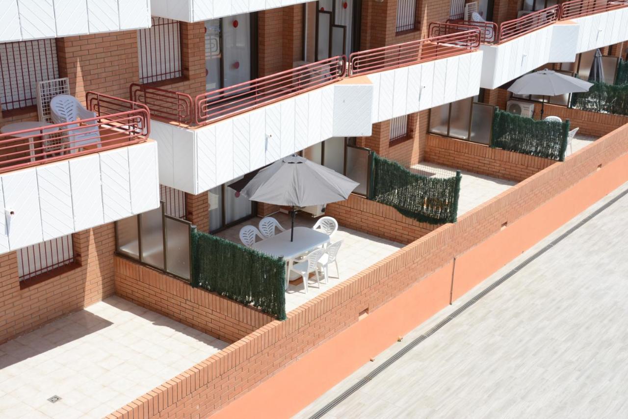 Apartamentos familiares Sa Gavina Gaudí L'Estartit Bagian luar foto