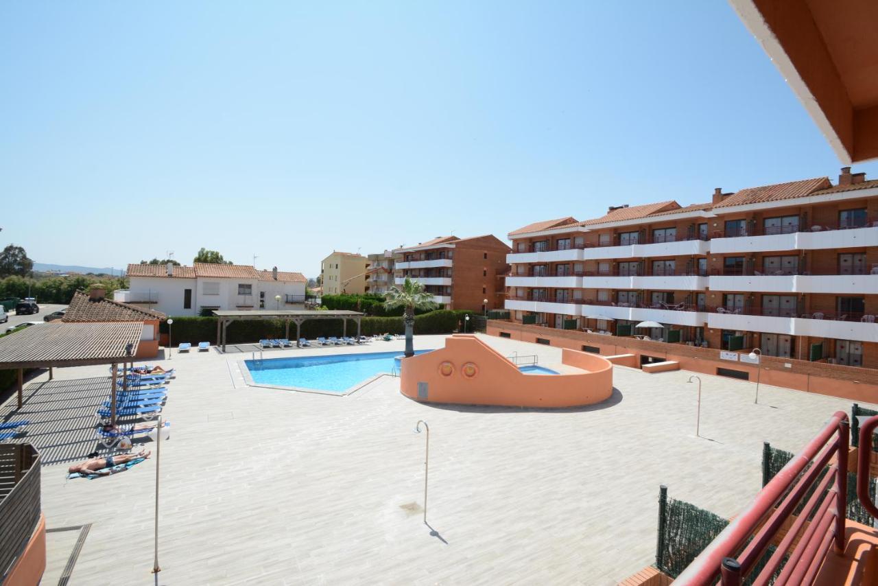 Apartamentos familiares Sa Gavina Gaudí L'Estartit Bagian luar foto