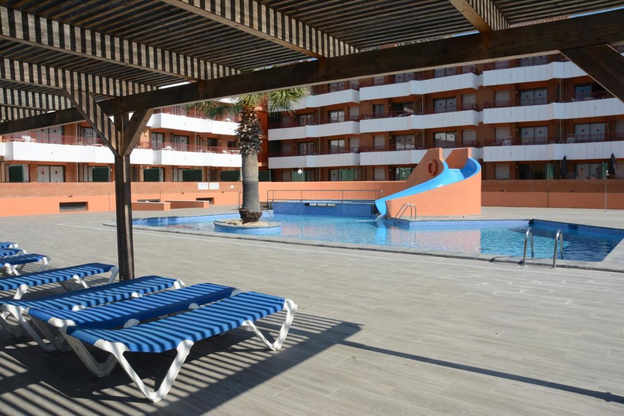 Apartamentos familiares Sa Gavina Gaudí L'Estartit Bagian luar foto