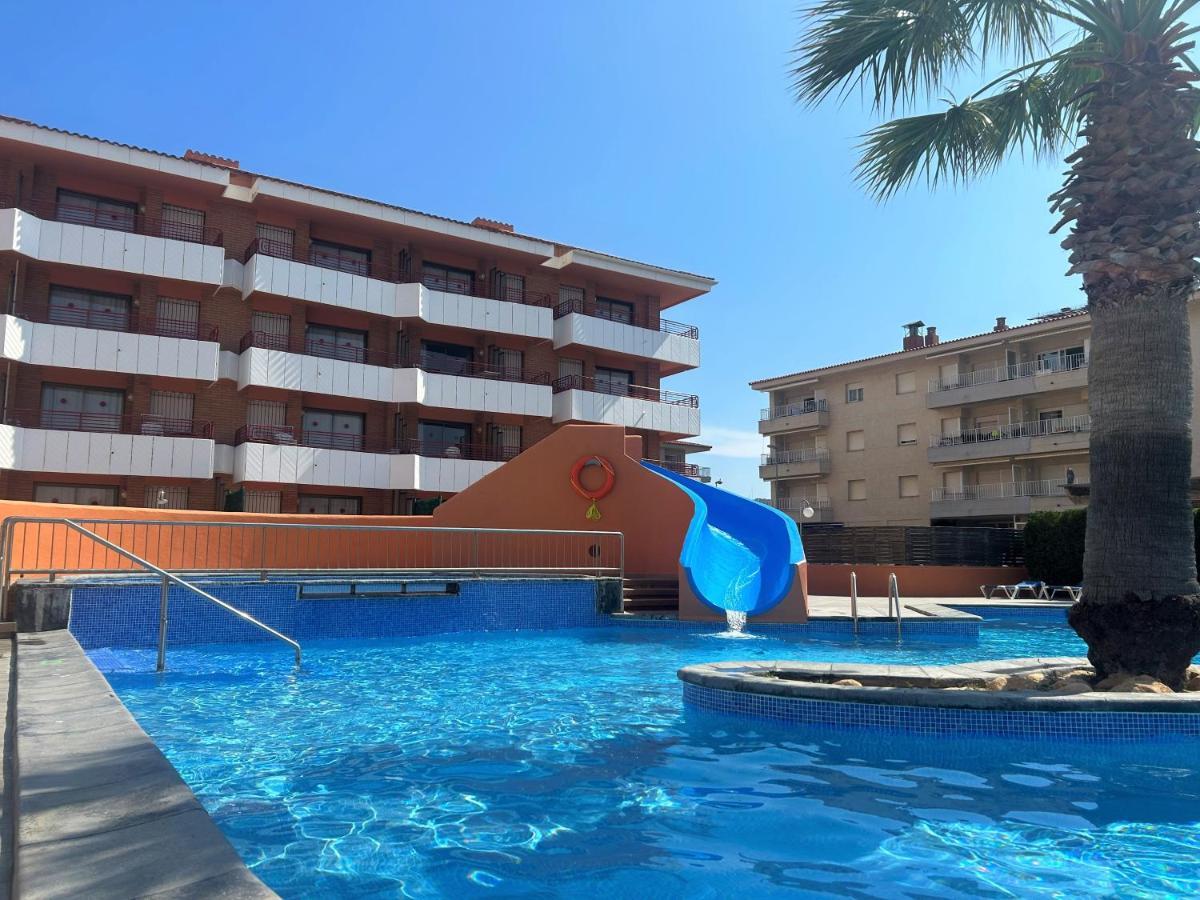 Apartamentos familiares Sa Gavina Gaudí L'Estartit Bagian luar foto