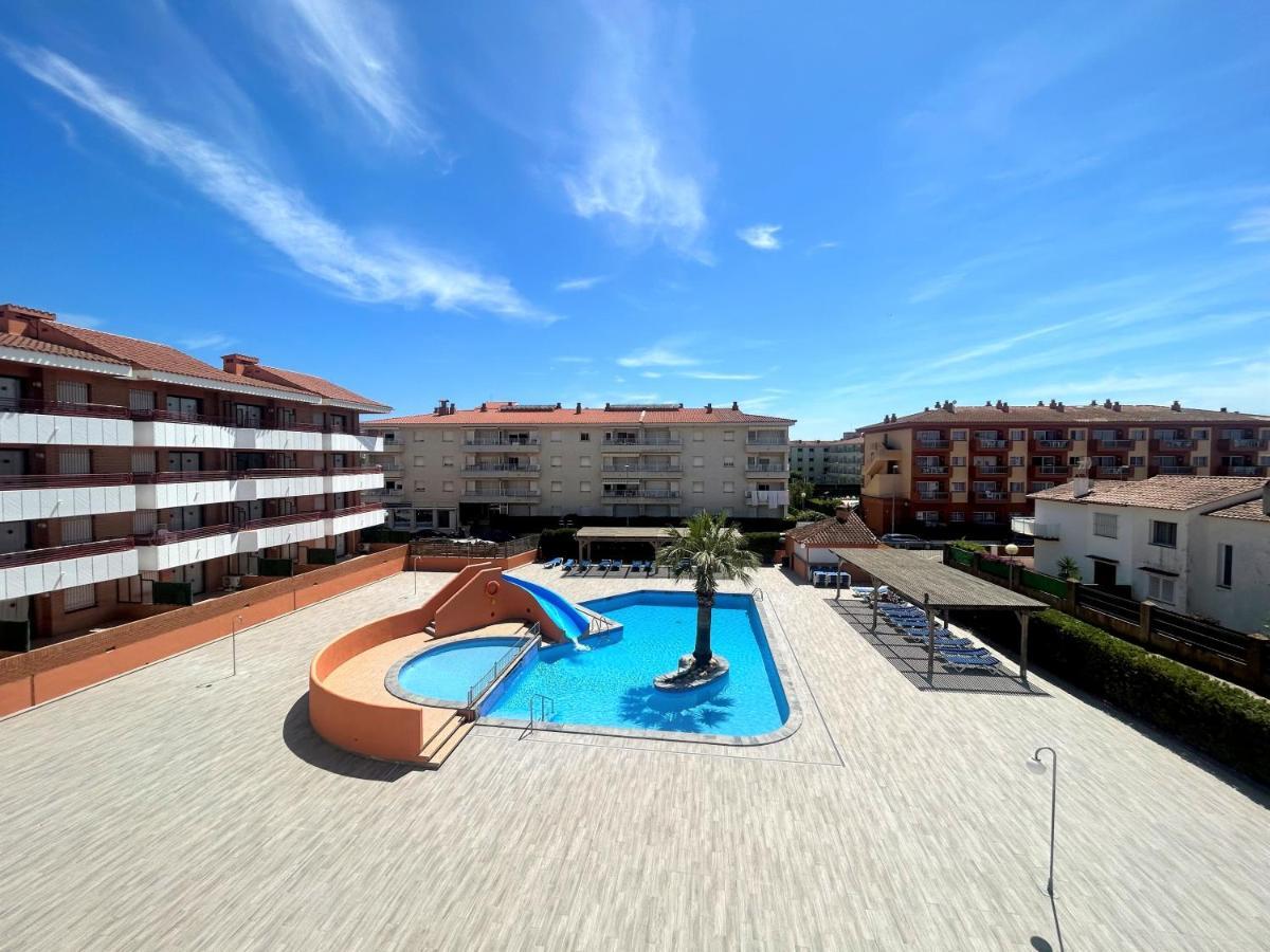 Apartamentos familiares Sa Gavina Gaudí L'Estartit Bagian luar foto
